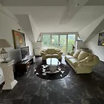 Deluxe Penthouse And Pool 塞拉耶佛