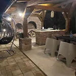 Apartman Deluxe Penthouse And Pool
