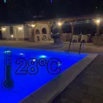 Apartman Deluxe Penthouse And Pool Szarajevó