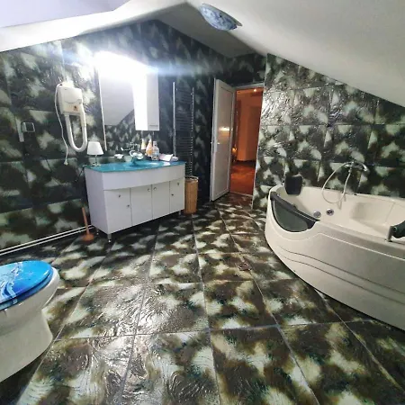 Apartment Deluxe Penthouse And Pool Sarajevo