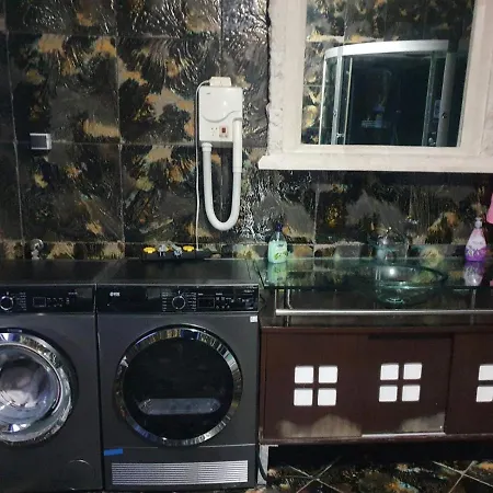 Deluxe Penthouse&pool Appartement *