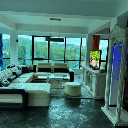 Apartment Deluxe Penthouse And Pool Sarajevo