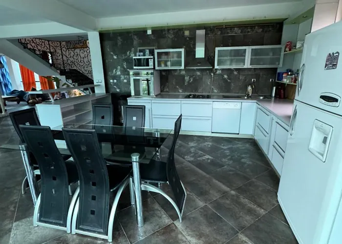 דירה Deluxe Penthouse And Pool *