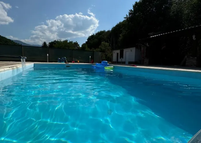 Deluxe Penthouse And Pool * Sarajevo