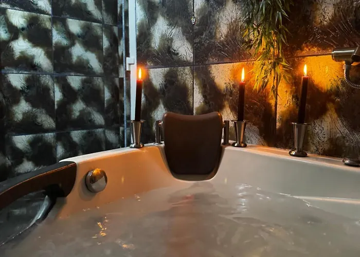 Deluxe Penthouse And Pool